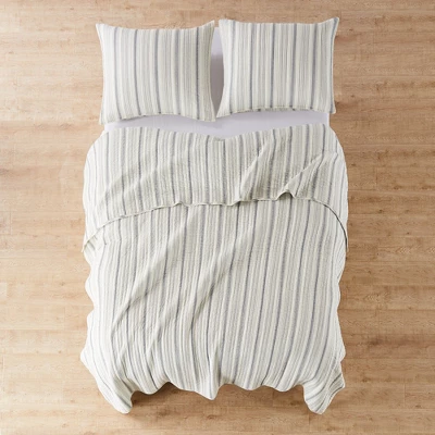 Rochelle Quilt And Pillow Sham Set - Levtex Home 3 Rochelle Quilt And Pillow Sham Set - Levtex Home - Image 3