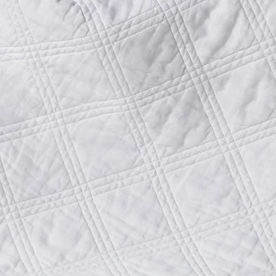 Linen Front/Cotton Back Quilted Throw - Levtex Home 4 Linen Front/Cotton Back Quilted Throw - Levtex Home - Image 4