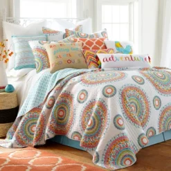 Mayla Medallion Quilt And Pillow Sham Set - Levtex Home 12 Mayla Medallion Quilt And Pillow Sham Set - Levtex Home -CozyNest Sales Store GUEST 79dc694f d9bc 4e2b 9975 3ac40aedf41f