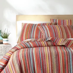 Uluru Stripe Quilt And Pillow Sham Set - Levtex Home